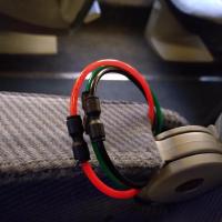 Schläuche im TGV nach Lyon.