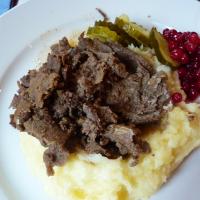 Rentieressen (Poronkäristystä) in Muonio.