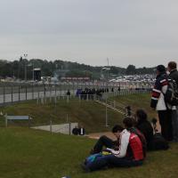Le Mans, Tribüne und Gegengerade.